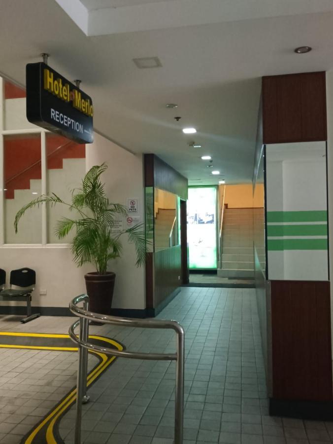ホテル メトロ マカティ エクステリア 写真